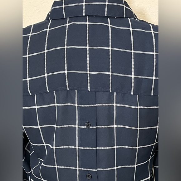 Banana Republic Boyfriend Fit Windowpane Plaid Long Sleeve Top Size S - Picture 4 of 11